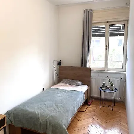 Daire Old Spacious In The City Center Ljubljana